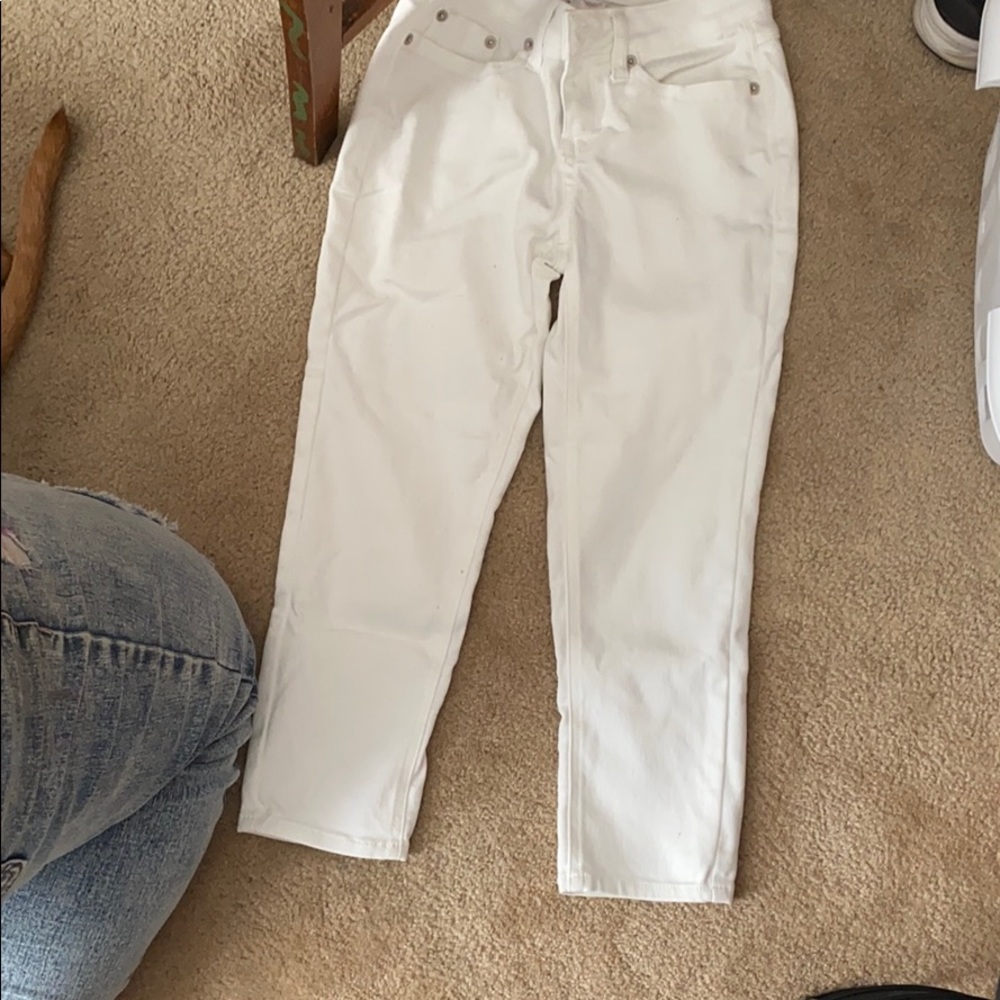 White capris